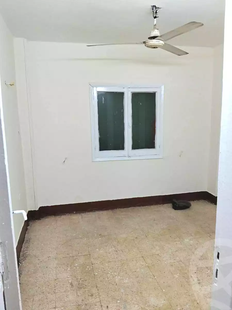 https://aqarmap.com.eg/ar/listing/6815126-for-sale-cairo-helwan-helwan-el-sharkeya-gaafar-st