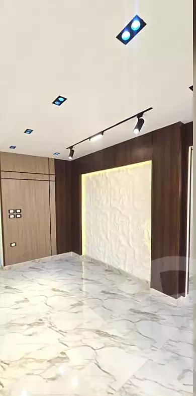 https://aqarmap.com.eg/ar/listing/6815842-for-sale-alexandria-l-jmy-lbytsh-zayed-st