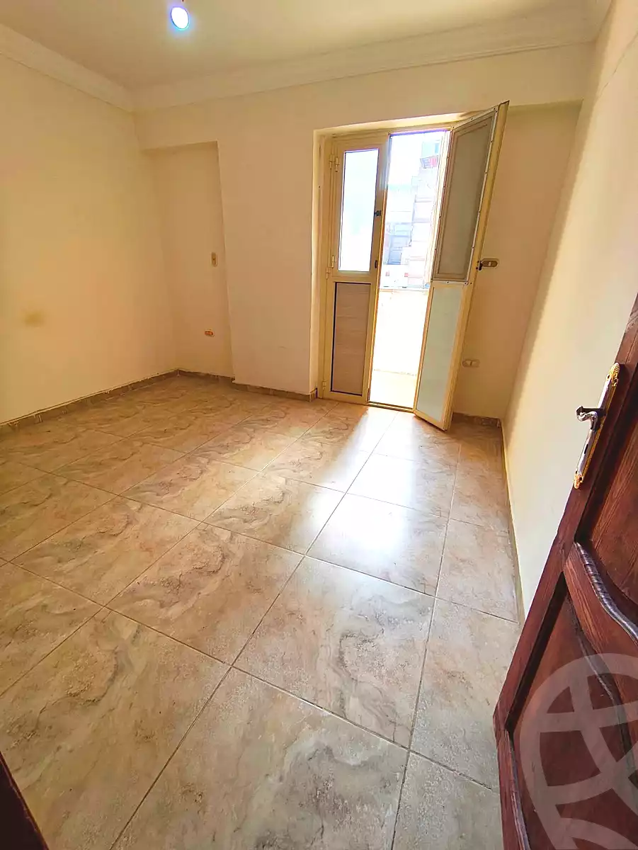 https://aqarmap.com.eg/ar/listing/6815843-for-rent-alexandria-el-mandara-branched-from-al-sokari-st