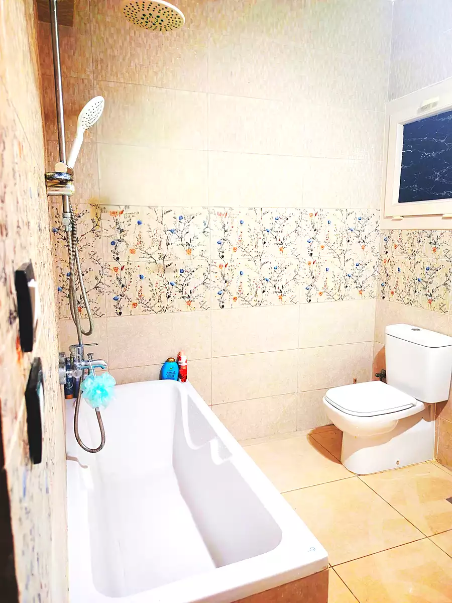 https://aqarmap.com.eg/en/listing/6759245-for-sale-cairo-al-oubour-el-hay-el-taseaa
