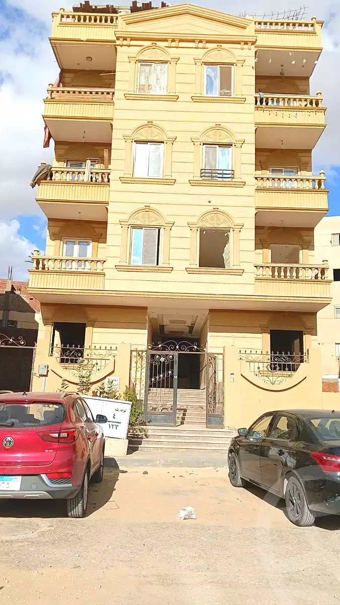 https://aqarmap.com.eg/en/listing/6816661-for-sale-cairo-badr-city-hai-el-ashgar-featured-neighborhood-bait-el-watan