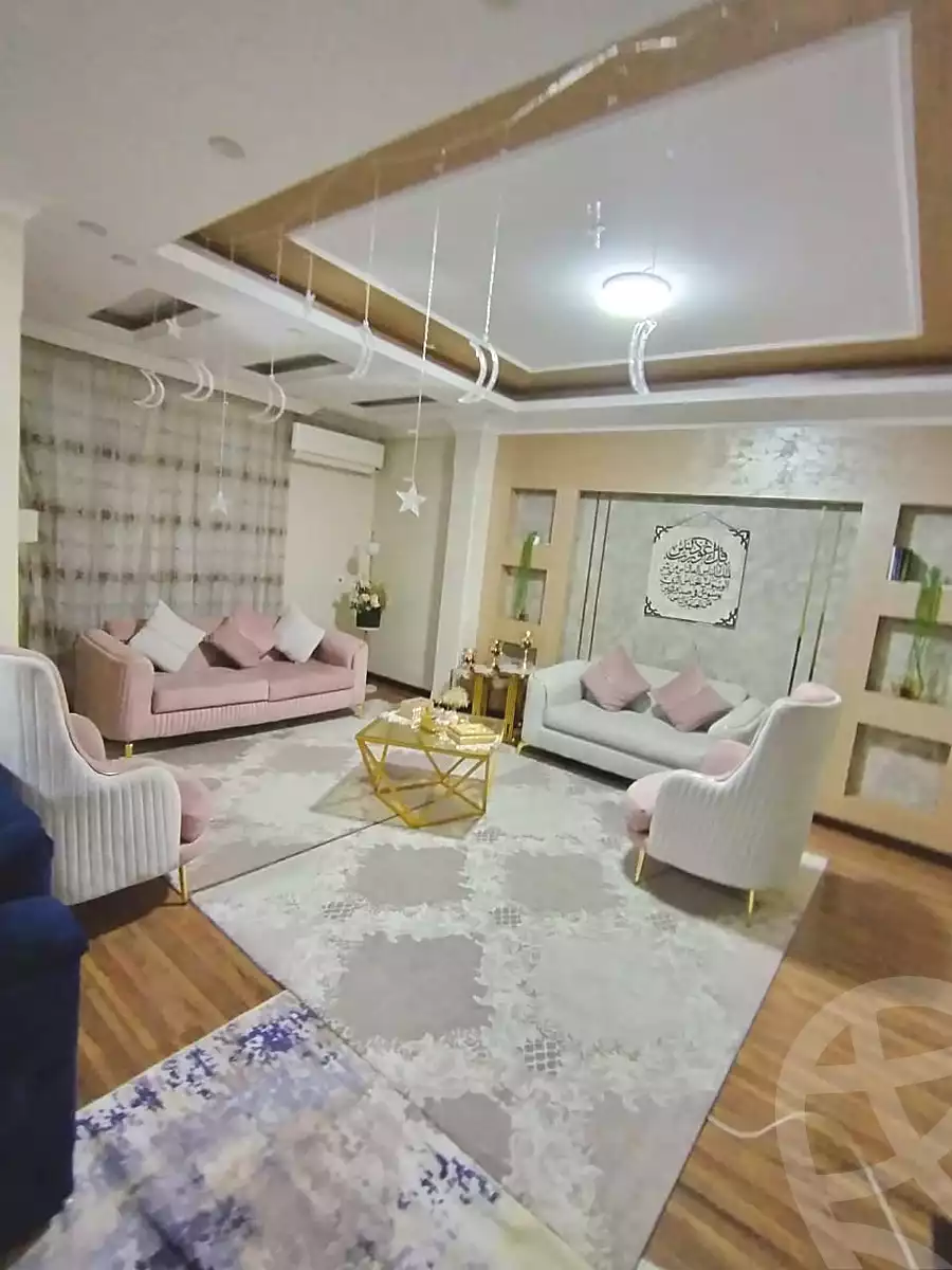 https://aqarmap.com.eg/ar/listing/6816692-for-sale-cairo-6th-of-october-el-ahyaa-neighborhood-4th-neighbourhood-2