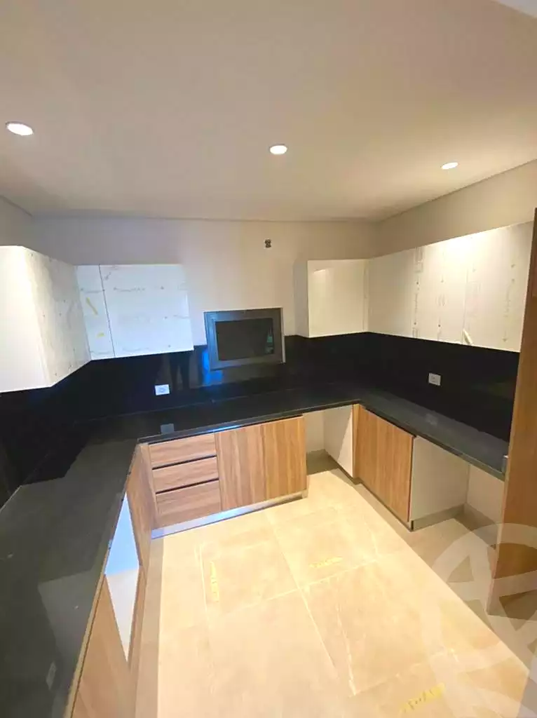 https://aqarmap.com.eg/ar/listing/6816718-for-rent-cairo-el-sheikh-zayed-city-compounds-zyd-wr-llttwyr-z-tower