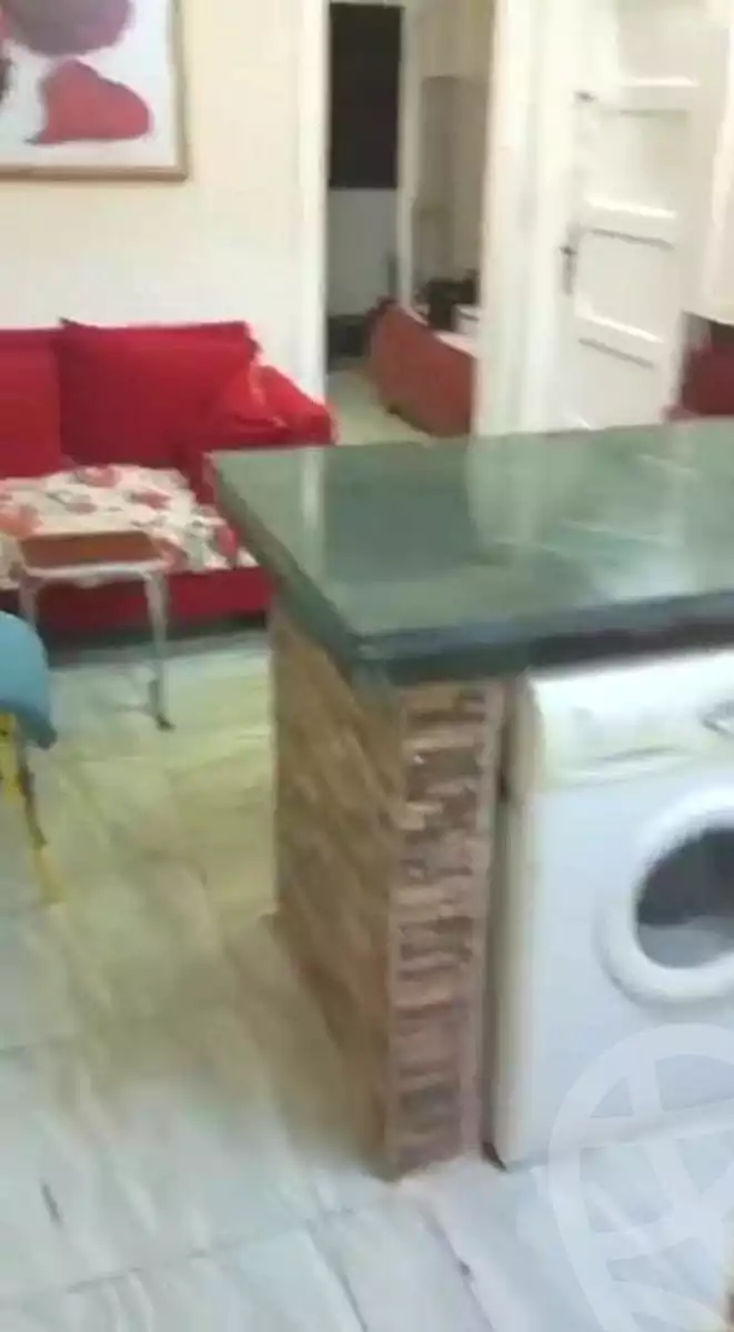 https://aqarmap.com.eg/ar/listing/6816795-for-sale-alexandria-sydy-bshr-sydy-bshr-bhry-shr-mhmwd-l-yswy