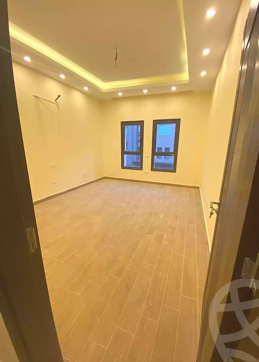 https://aqarmap.com.eg/ar/listing/6816808-for-rent-cairo-6th-of-october-compounds-green-5