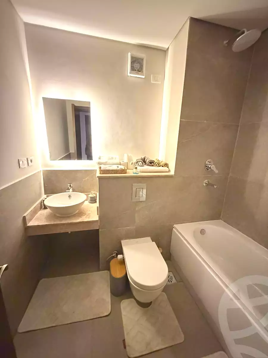 https://aqarmap.com.eg/en/listing/6816842-for-sale-cairo-el-sheikh-zayed-city-compounds-zyd-wr-llttwyr-z-tower