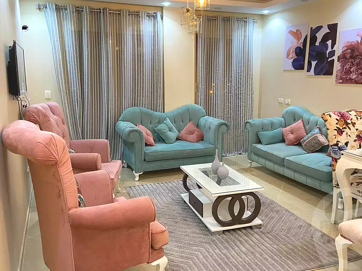 https://aqarmap.com.eg/ar/listing/6817014-for-rent-cairo-el-sheikh-zayed-city-compounds-dr-msr