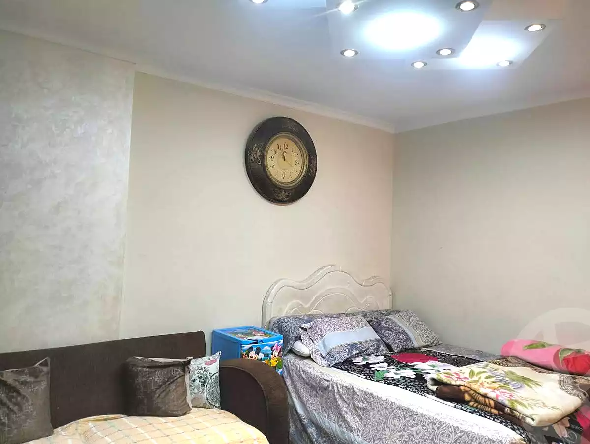 https://aqarmap.com.eg/ar/listing/6817049-for-sale-cairo-helwan-helwan-el-sharkeya-borhan-st