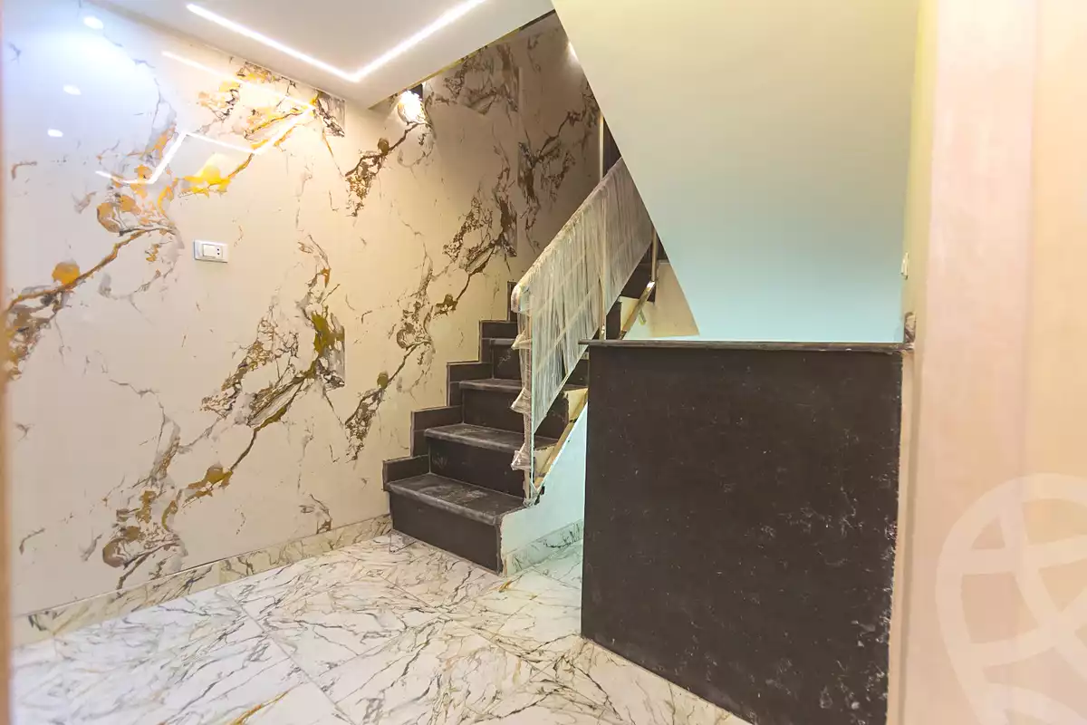 https://aqarmap.com.eg/ar/listing/6817081-for-sale-cairo-ljyz-el-bahr-el-azam-el-khalej-buildings
