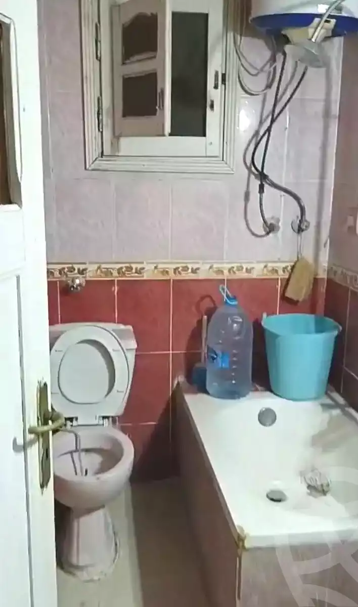 https://aqarmap.com.eg/ar/listing/6817222-for-sale-alexandria-sydy-bshr-sydy-bshr-bhry-shr-mhmwd-l-yswy