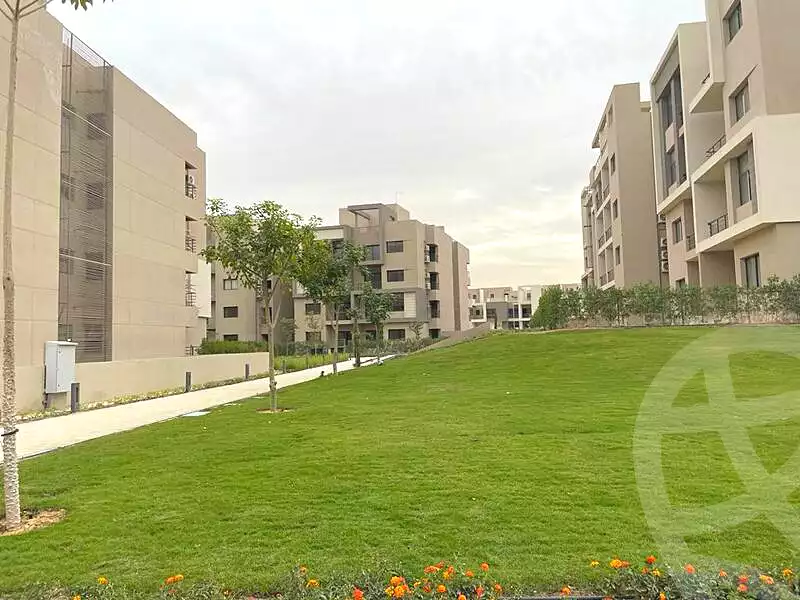 https://aqarmap.com.eg/ar/listing/6817711-for-sale-cairo-new-cairo-compounds-fifth-square