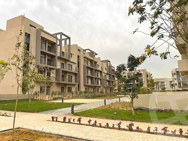 https://aqarmap.com.eg/ar/listing/6817711-for-sale-cairo-new-cairo-compounds-fifth-square