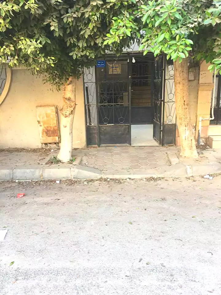 https://aqarmap.com.eg/en/listing/6817868-for-sale-cairo-al-oubour-el-hay-el-awal