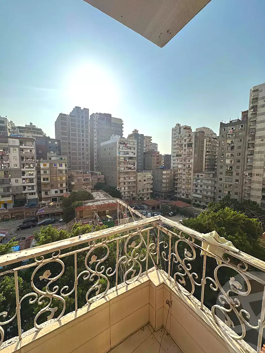https://aqarmap.com.eg/ar/listing/6818063-for-sale-alexandria-sydy-bshr