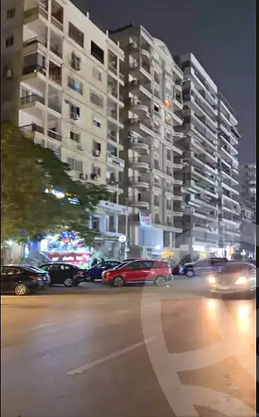 https://aqarmap.com.eg/en/listing/6818069-for-sale-cairo-heliopolis-abdel-hamid-badawi