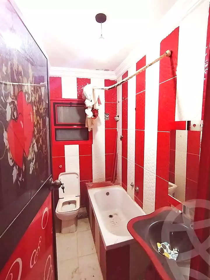 https://aqarmap.com.eg/ar/listing/6818136-for-sale-alexandria-l-jmy-lbytsh-al-andalous-wa-al-hgaz-st