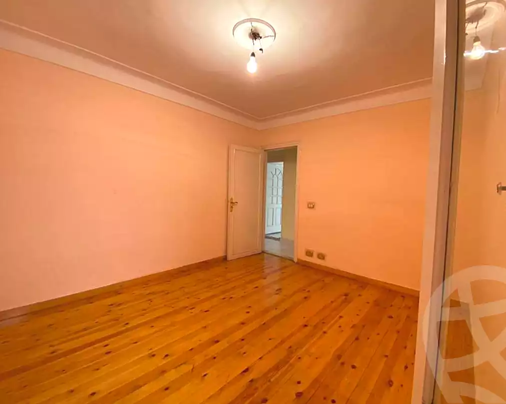 https://aqarmap.com.eg/ar/listing/6818236-for-rent-alexandria-bolekly