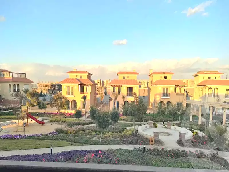 https://aqarmap.com.eg/en/listing/6818616-for-sale-cairo-new-cairo-compounds-hyde-park-park-corner-hyde-park
