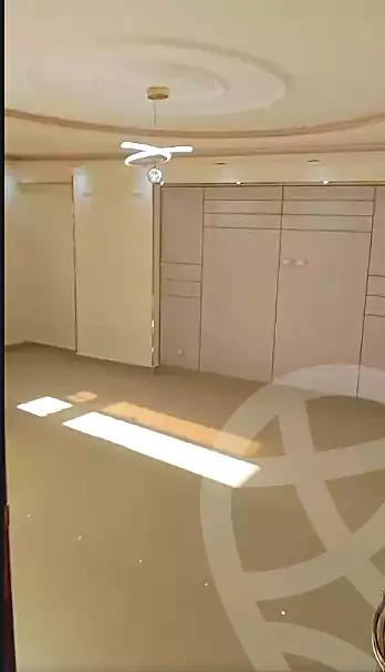 https://aqarmap.com.eg/ar/listing/6818711-for-sale-alexandria-sydy-bshr-sydy-bshr-bhry-street-15