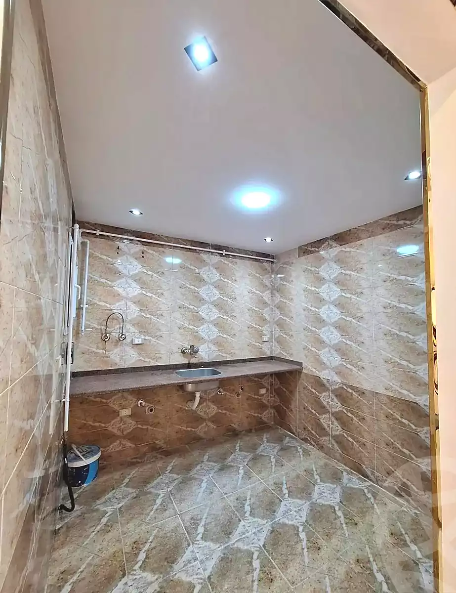 https://aqarmap.com.eg/ar/listing/6819395-for-sale-alexandria-sydy-bshr-sydy-bshr-bhry-shr-mhmwd-l-yswy