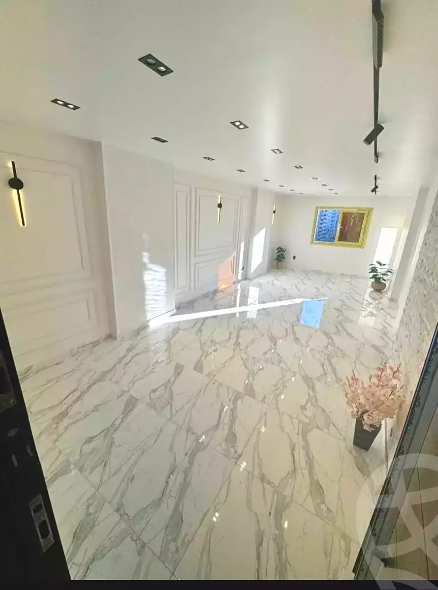 https://aqarmap.com.eg/ar/listing/6820584-for-sale-alexandria-miami-mahmoud-el-isawy-st