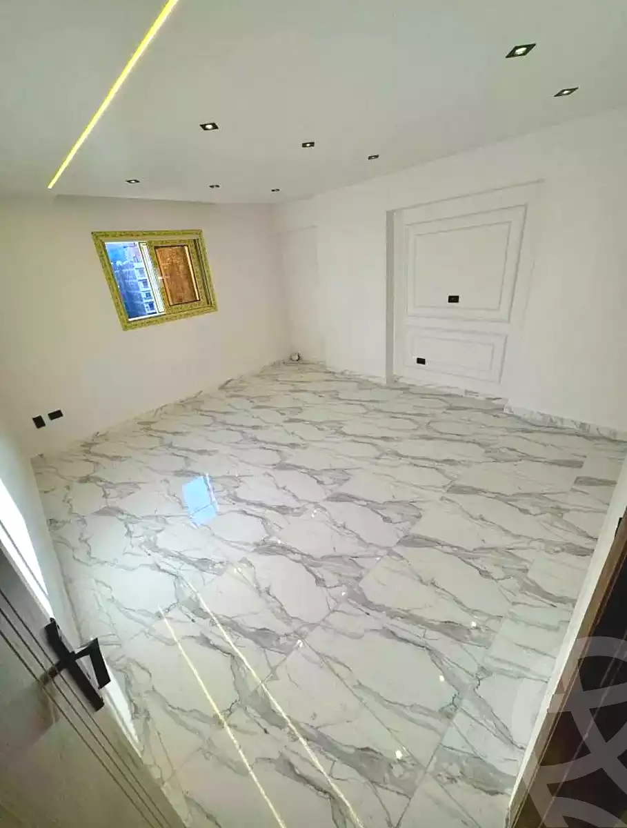 https://aqarmap.com.eg/ar/listing/6820584-for-sale-alexandria-miami-mahmoud-el-isawy-st