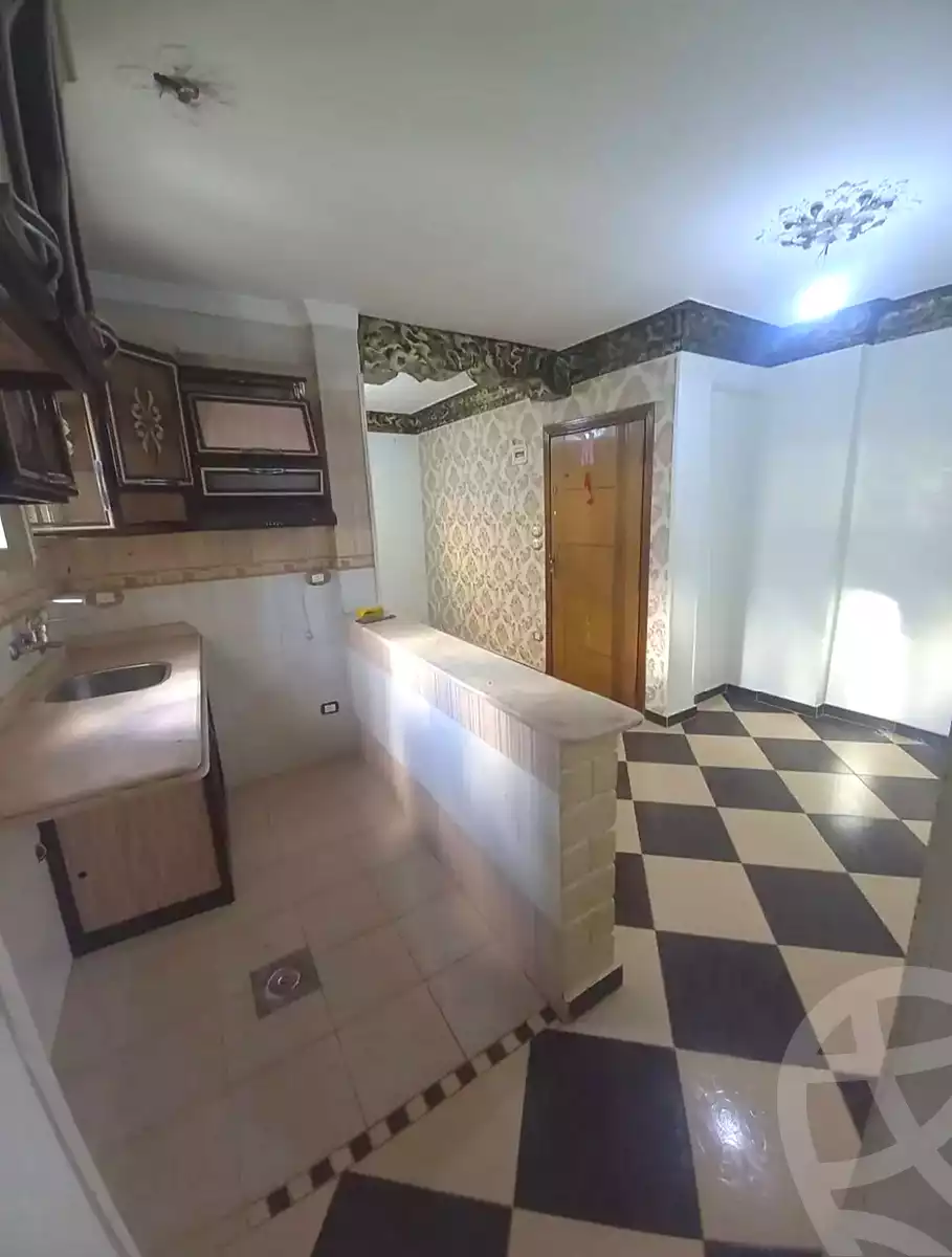 https://aqarmap.com.eg/ar/listing/6820692-for-sale-alexandria-sydy-bshr-sydy-bshr-bhry