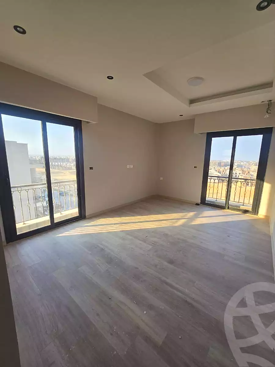https://aqarmap.com.eg/en/listing/6821441-for-rent-cairo-el-sheikh-zayed-city-compounds-kmbwnd-fyldj-wyst-dr-llttwyr