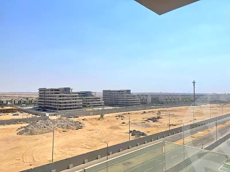 https://aqarmap.com.eg/ar/listing/6821649-for-sale-cairo-el-shorouk-compounds-al-burouj-compound-imkan