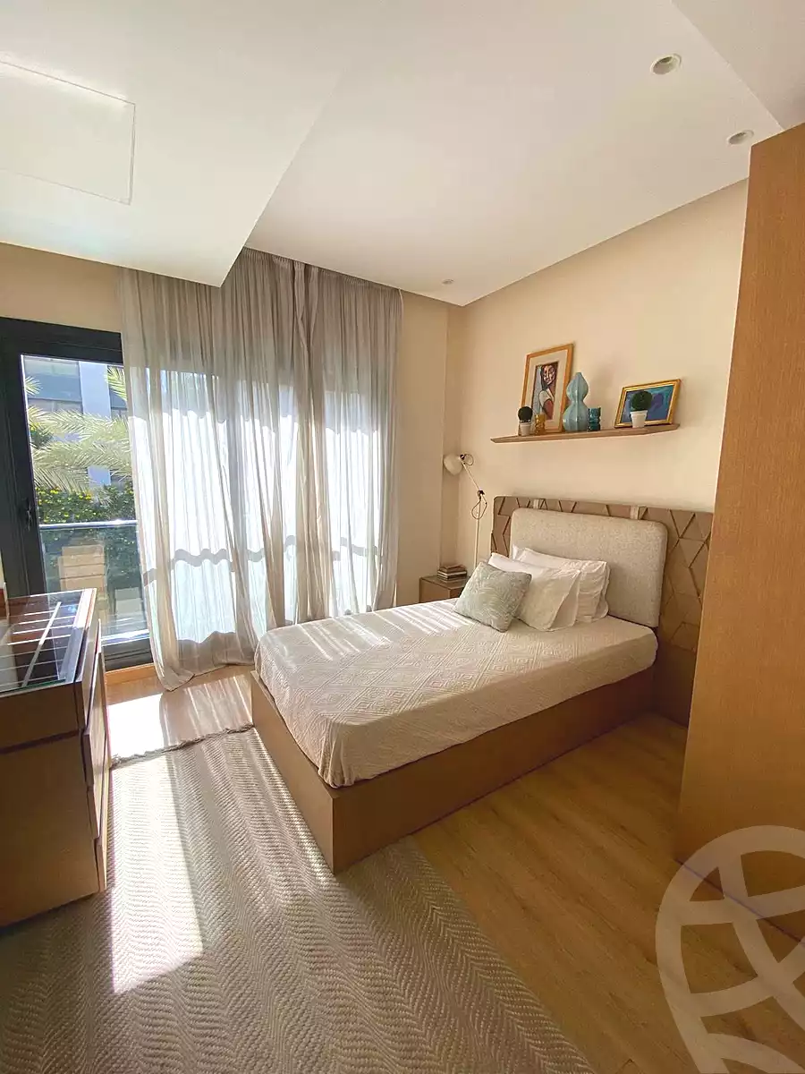 https://aqarmap.com.eg/ar/listing/6821765-for-sale-cairo-new-cairo-compounds-sarai