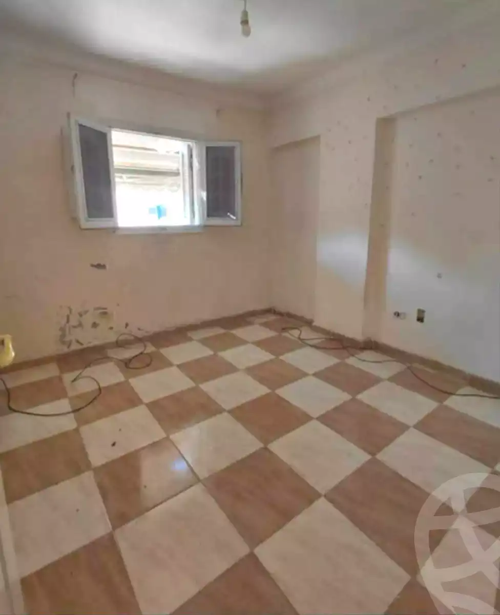 https://aqarmap.com.eg/en/listing/6822192-for-sale-alexandria-moharram-bey-kanal-al-mahmoudeya-al-bahri-st