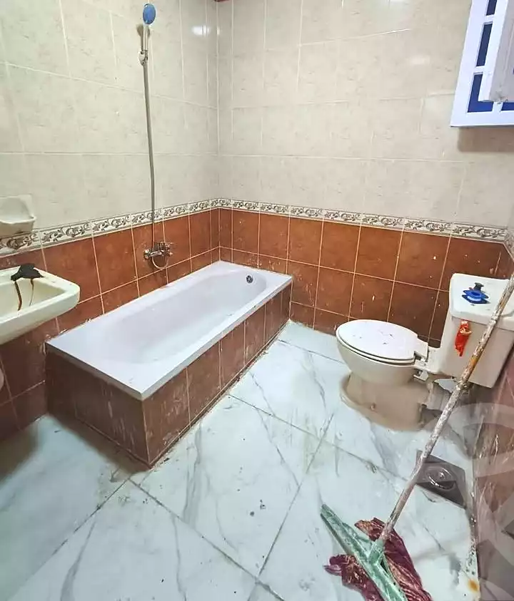 https://aqarmap.com.eg/en/listing/6822313-for-sale-alexandria-lsywf-el-falki