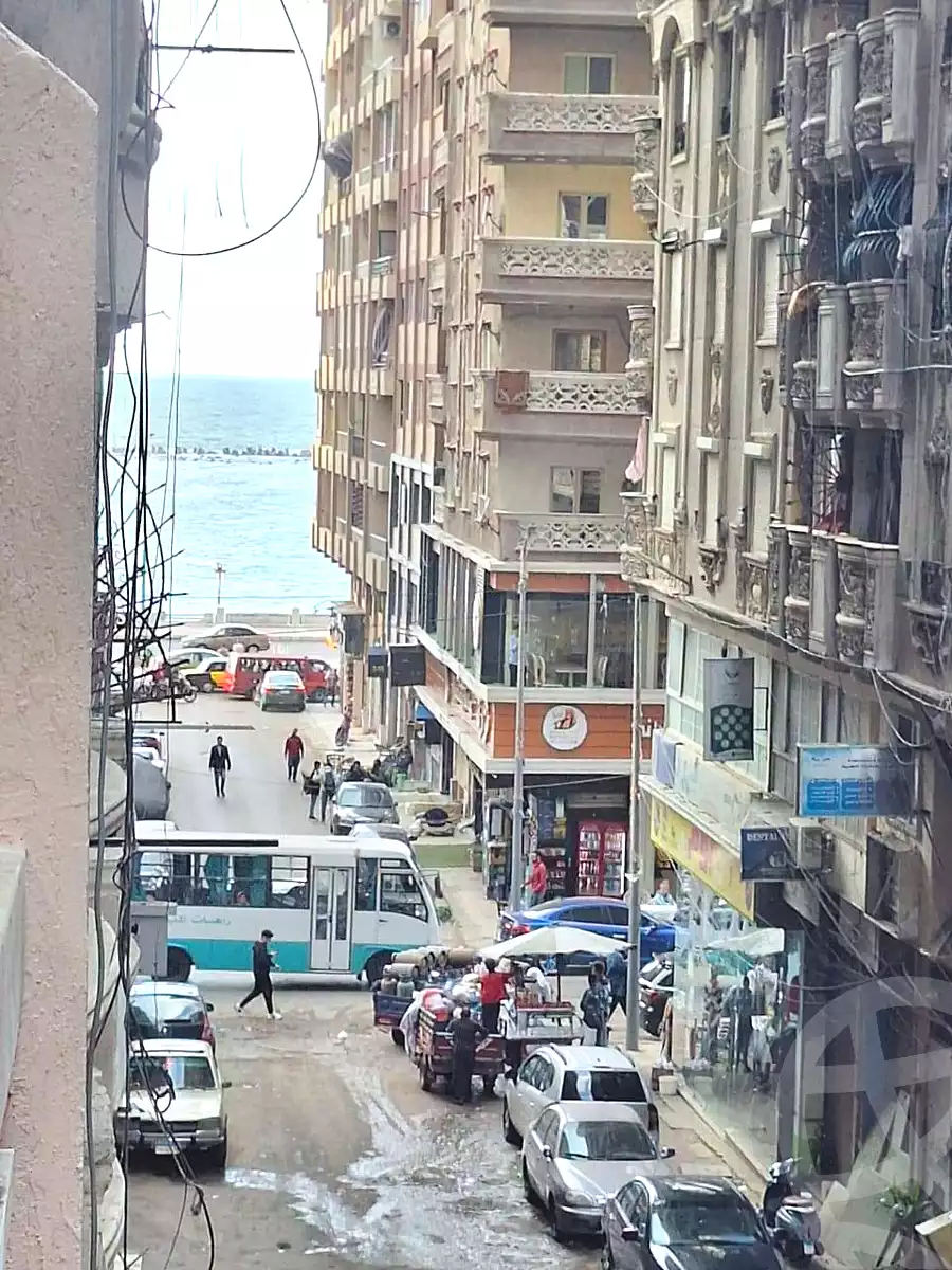 https://aqarmap.com.eg/ar/listing/6822378-for-sale-alexandria-sydy-bshr-sydy-bshr-bhry-street-16