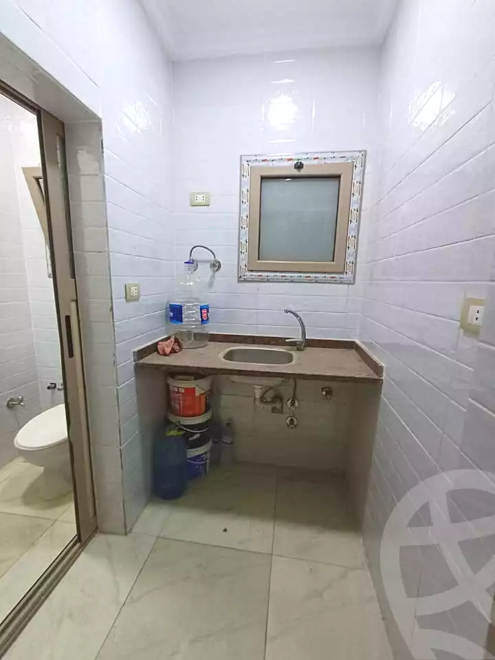https://aqarmap.com.eg/ar/listing/6822480-for-rent-alexandria-lsywf-al-saaeh-sq