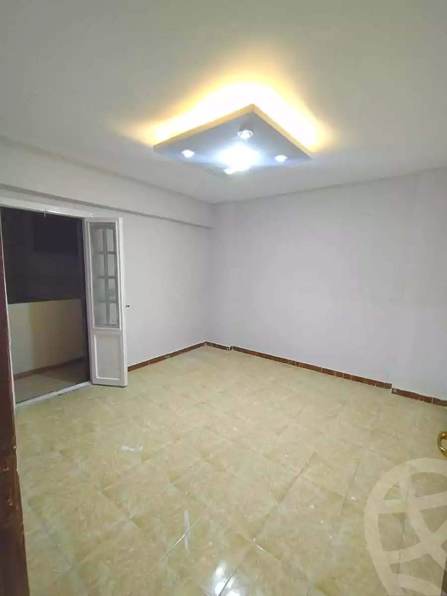 https://aqarmap.com.eg/en/listing/6822707-for-sale-alexandria-lsywf-el-falki