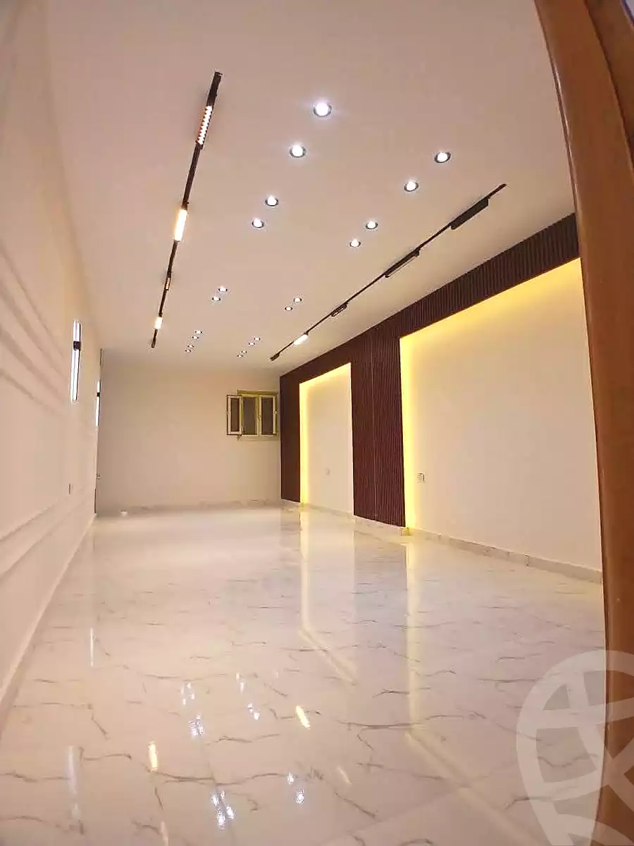 https://aqarmap.com.eg/ar/listing/6822831-for-sale-alexandria-l-jmy-lbytsh-ain-shams-st