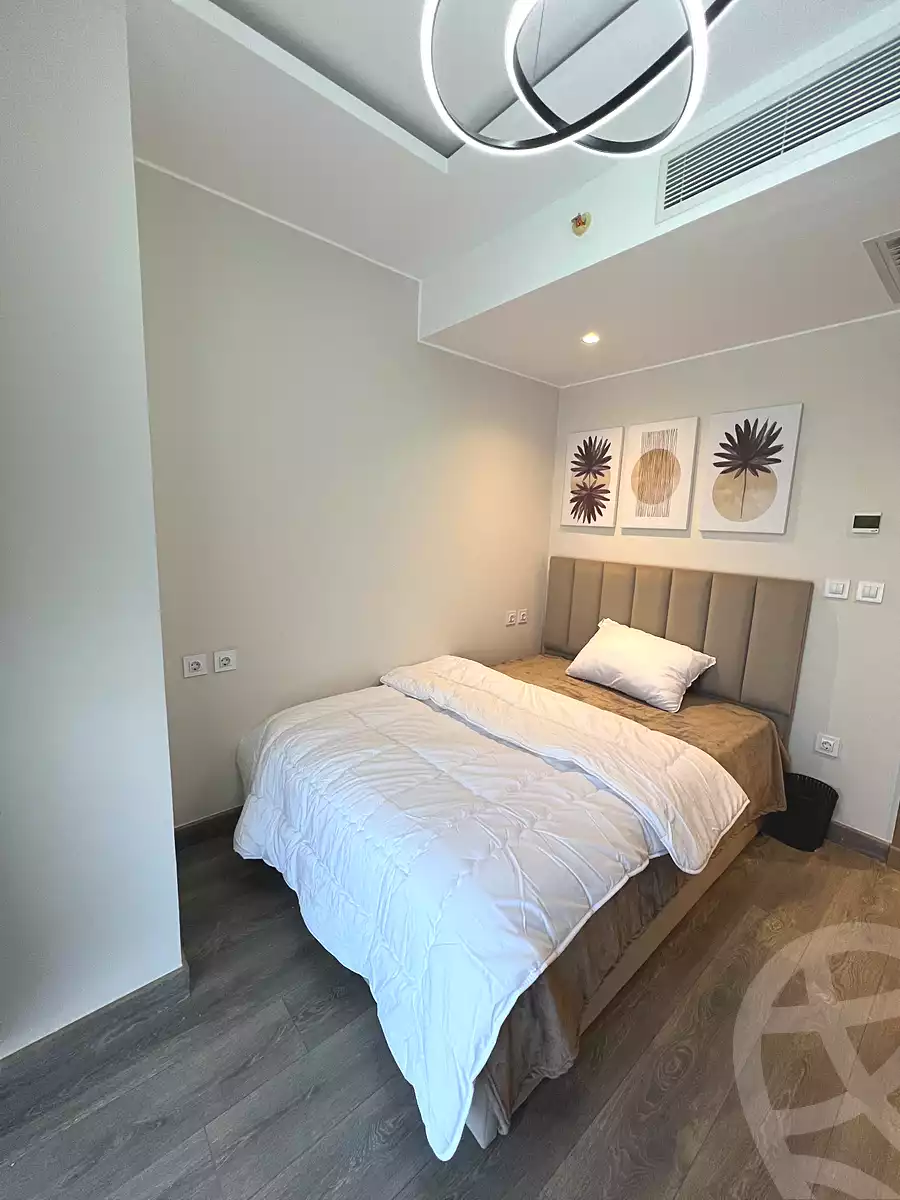 https://aqarmap.com.eg/ar/listing/6823325-for-rent-cairo-el-sheikh-zayed-city-compounds-zyd-wr-llttwyr-park-towers-zed-el-sheikh-zayed-compound