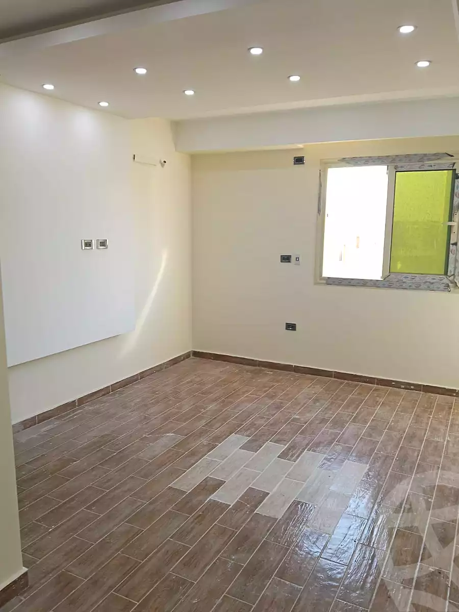 https://aqarmap.com.eg/ar/listing/6823511-for-rent-cairo-el-sheikh-zayed-city-el-hay-elthamen-area-1