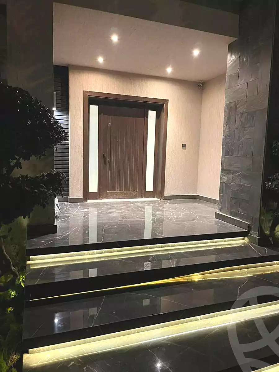 https://aqarmap.com.eg/ar/listing/6823550-for-rent-cairo-el-sheikh-zayed-city-compounds-el-karma-4