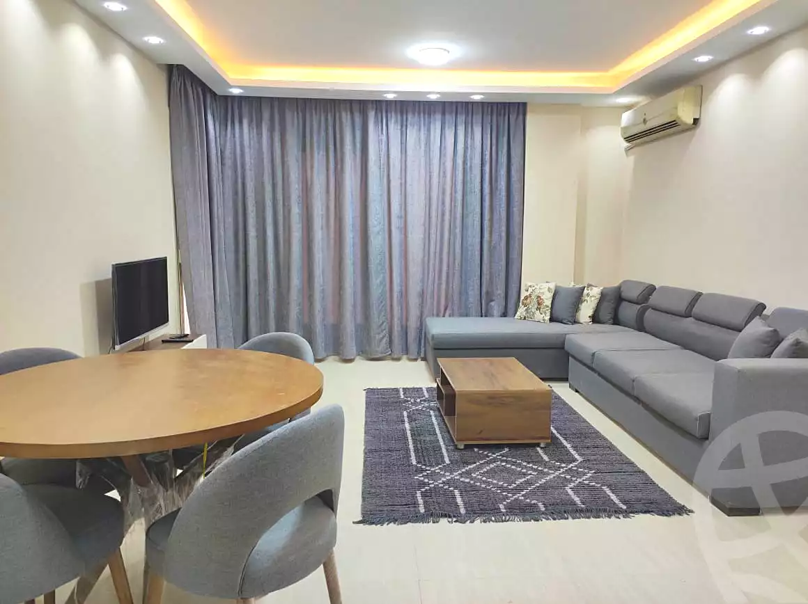 https://aqarmap.com.eg/ar/listing/6823627-for-rent-cairo-el-sheikh-zayed-city-compounds-jn-zyd