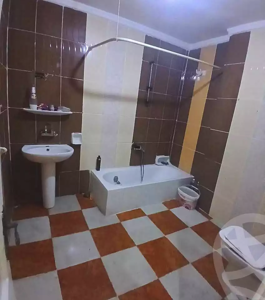 https://aqarmap.com.eg/ar/listing/6824620-for-sale-alexandria-el-mandara-alex-el-mandara-bahri-sidi-kamal-st