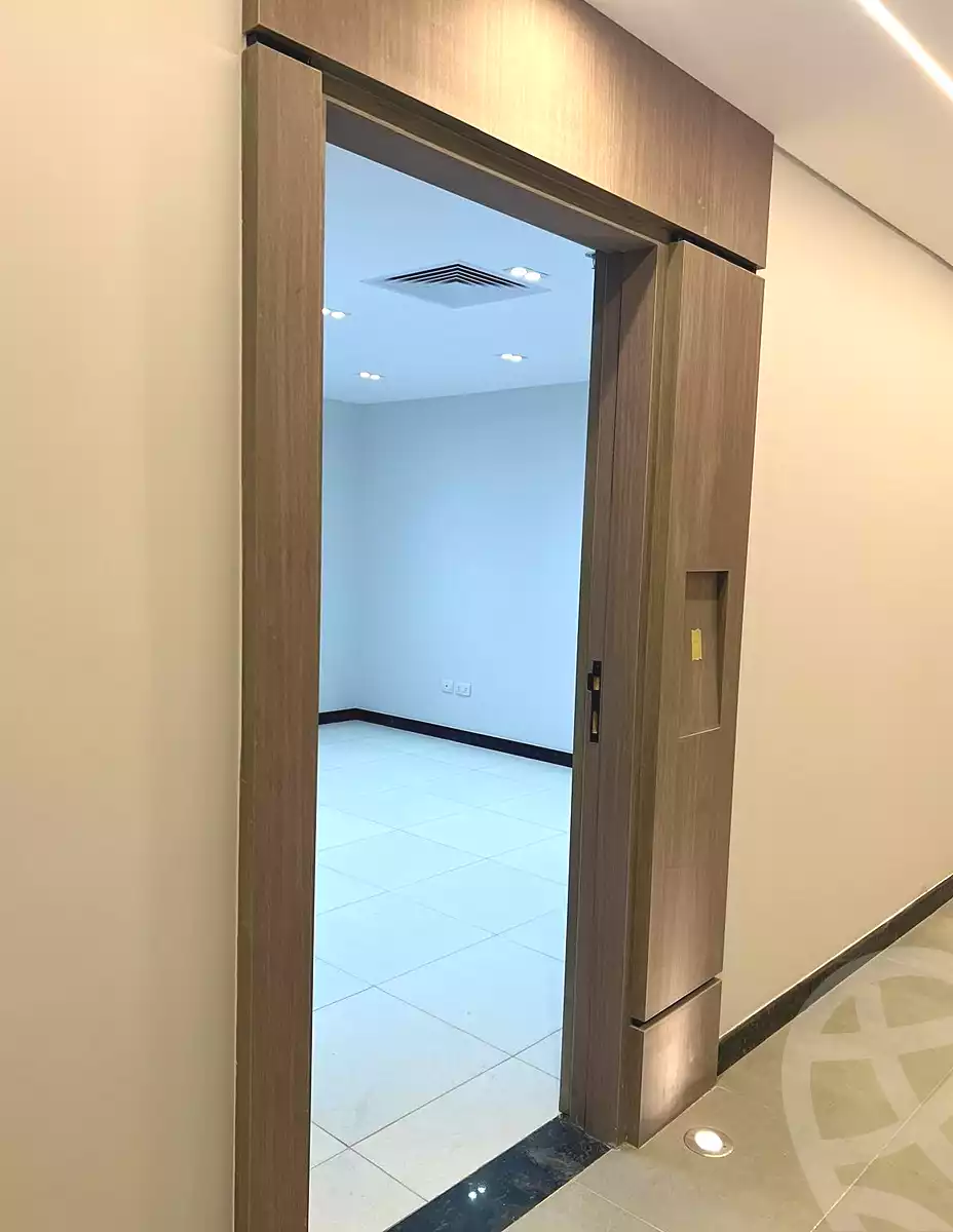 https://aqarmap.com.eg/ar/listing/6824999-for-rent-cairo-el-sheikh-zayed-city-compounds-central-avenue-mall-mabany-edris