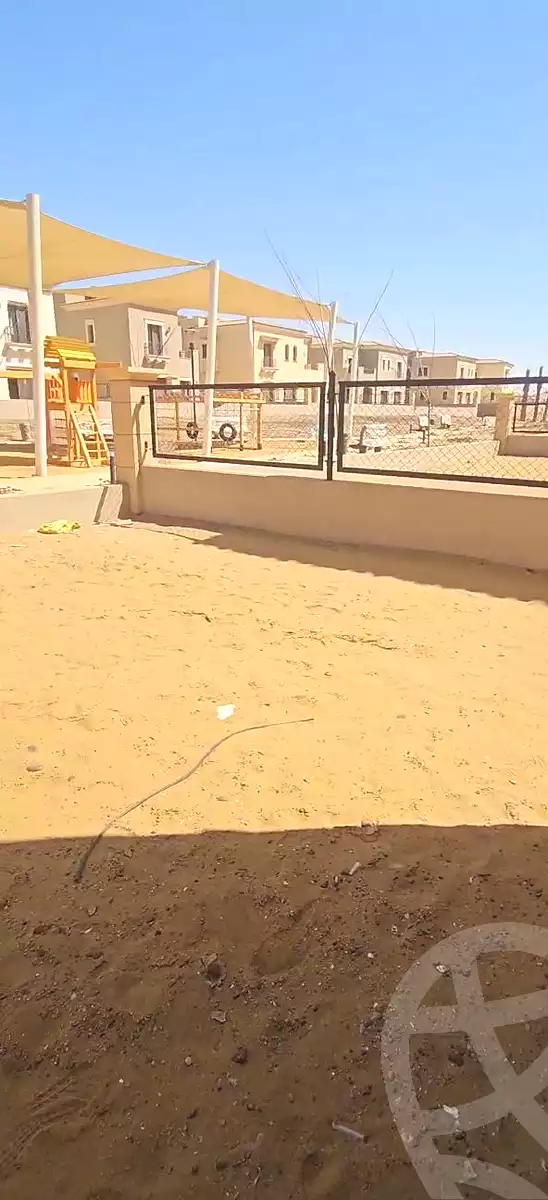 https://aqarmap.com.eg/ar/listing/6825404-for-sale-cairo-new-cairo-compounds-city-gate-sapphire-city-gate