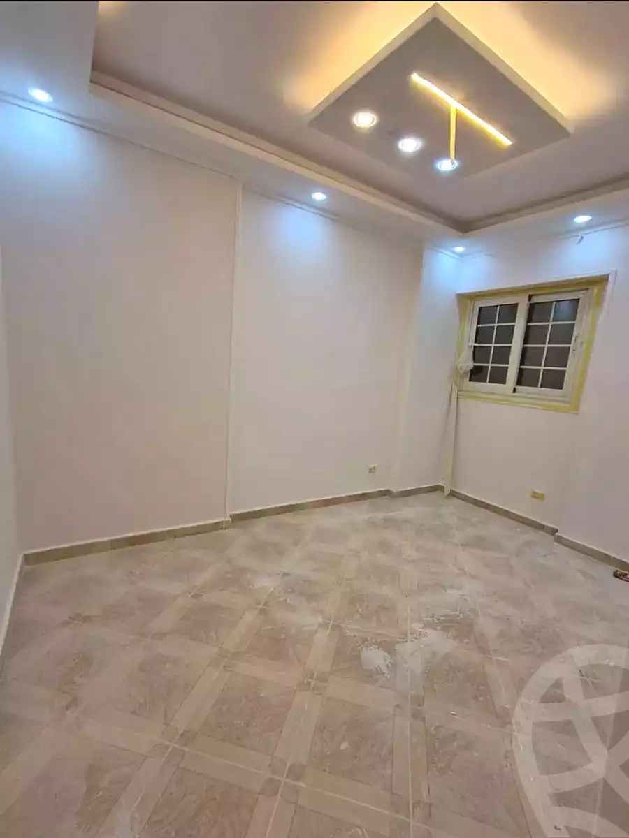 https://aqarmap.com.eg/ar/listing/6825825-for-sale-alexandria-sydy-bshr-sydy-bshr-bhry-ali-hipa-st