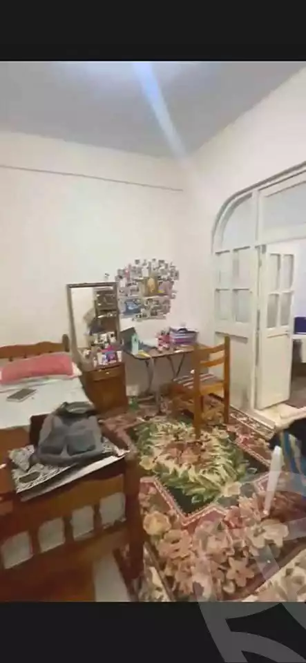 https://aqarmap.com.eg/en/listing/6826001-for-sale-alexandria-camp-cesar