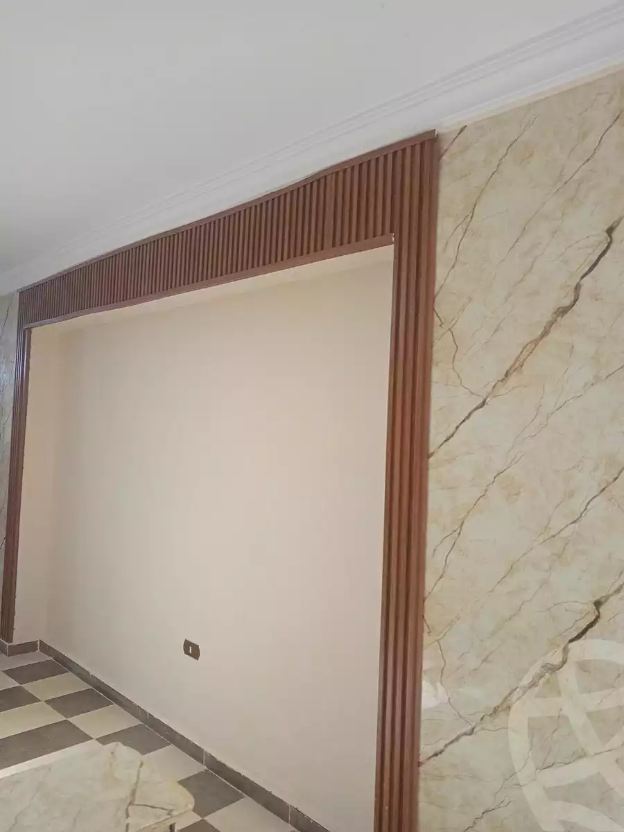 https://aqarmap.com.eg/ar/listing/6826172-for-sale-alexandria-miami-khld-bn-lwlyd