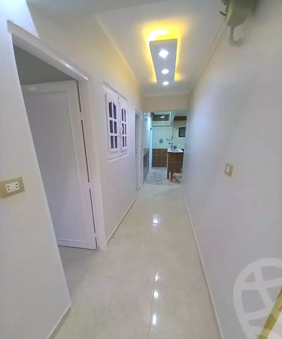 https://aqarmap.com.eg/ar/listing/6826486-for-sale-alexandria-l-jmy-lbytsh-ain-shams-st
