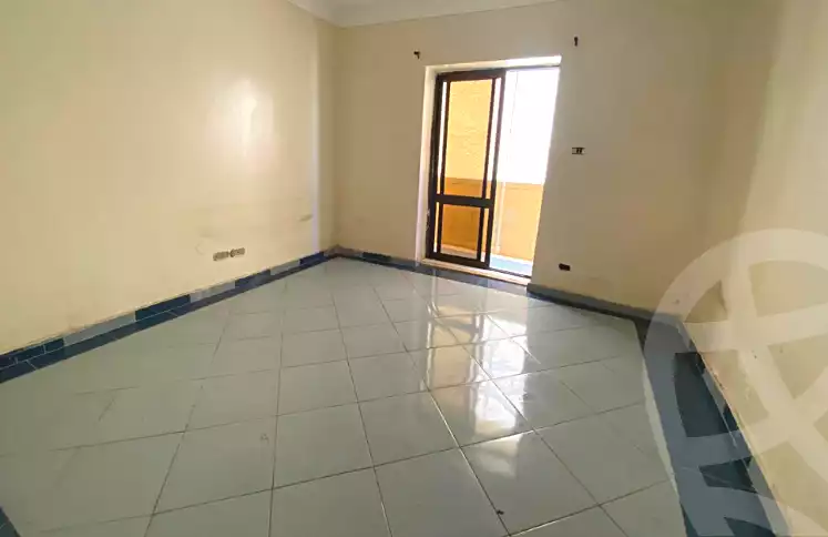 https://aqarmap.com.eg/ar/listing/6826734-for-sale-alexandria-ganaklis