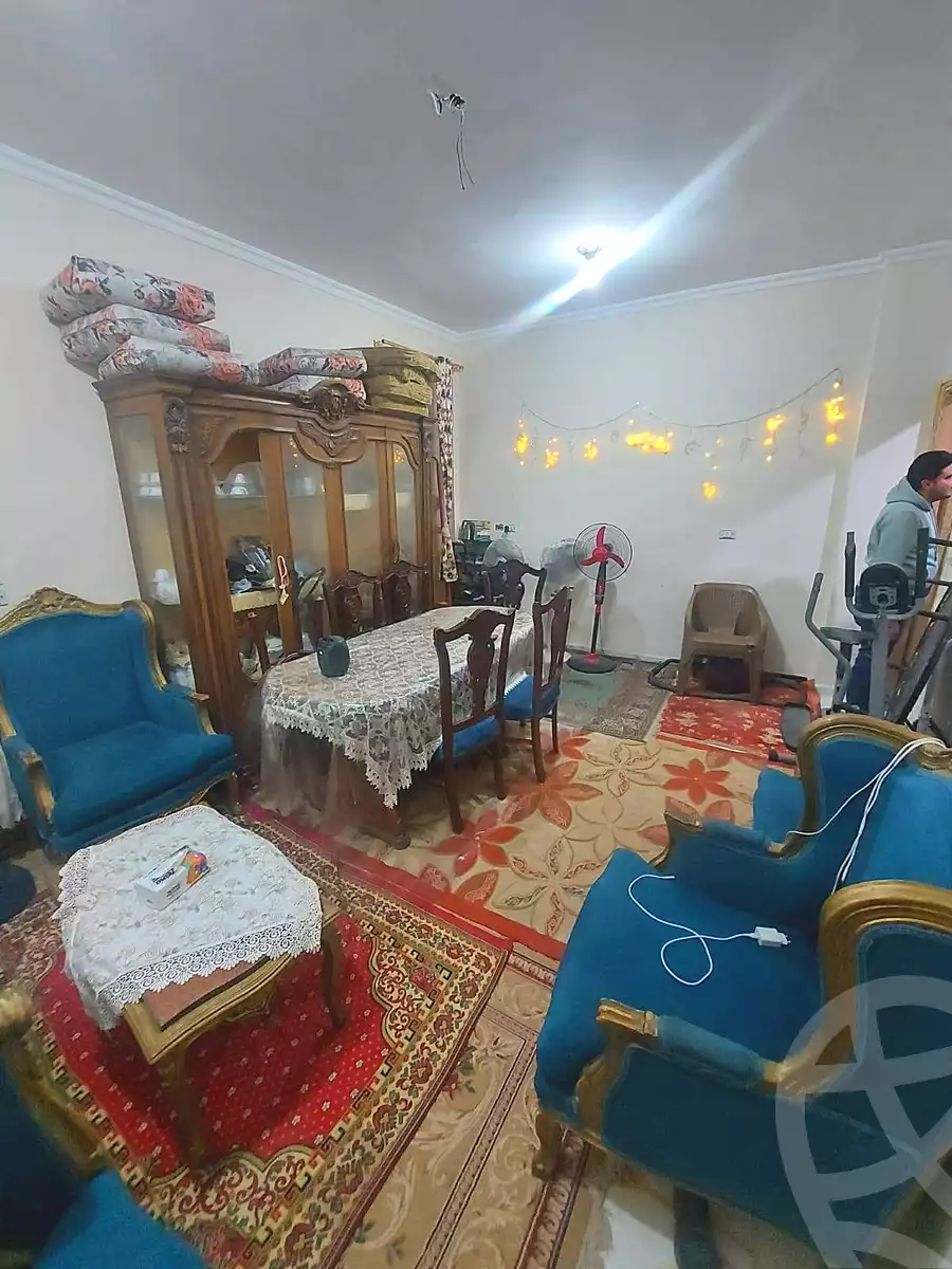 https://aqarmap.com.eg/en/listing/6826966-for-sale-cairo-helwan-el-shareaa-el-sharby-st