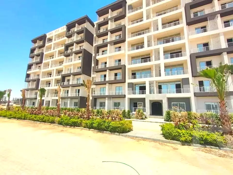 https://aqarmap.com.eg/ar/listing/6827330-for-sale-cairo-new-administrative-capital-r7-oia